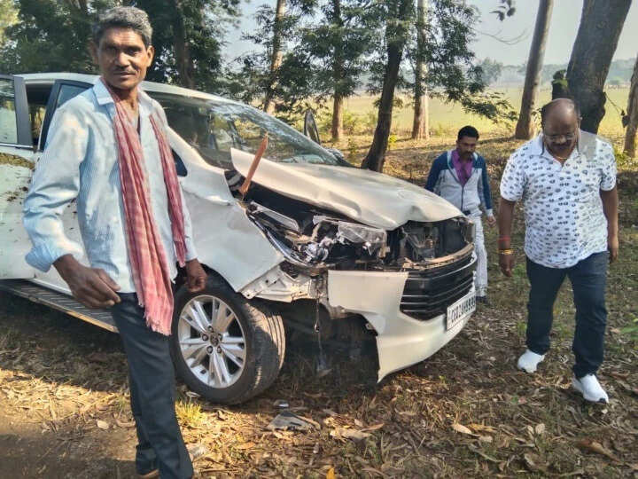 Chhattisgarh: विधानसभा उपाध्यक्ष मनोज मंडावी की वाहन हुई दुर्घटनाग्रस्त, बाल- बाल बचे