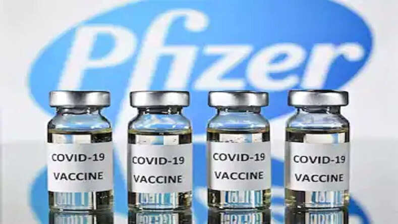 Pfizer COVID Vaccine: कोविड संक्रमण के प्रसार पर लगेगा ब्रेक, फाइजर के अधिकारी अल्बर्ट बौर्ला ने बताया कब तक बनेगी ओमिक्रोन वेरिएंट रोधी वैक्सीन
