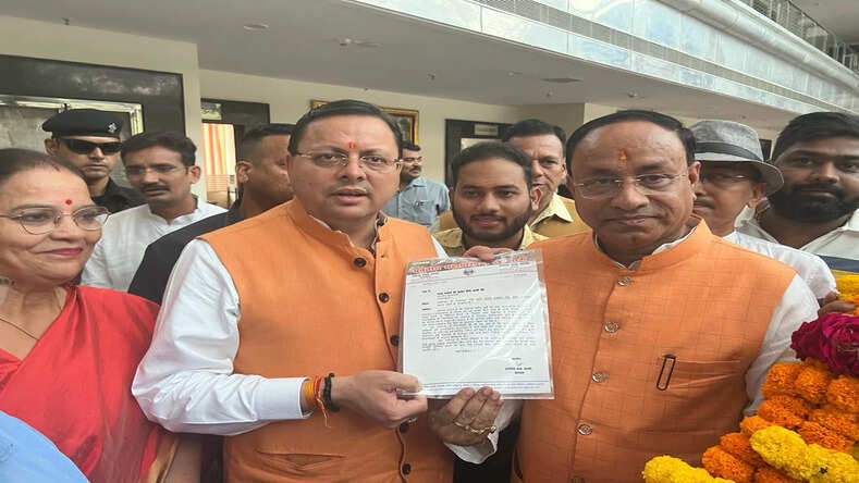 Vande Bharat Express: लखनऊ-देहरादून के मध्य वंदे भारत एक्सप्रेस चलाने का अनुरोध, सीएम धामी जल्द करेंगे रेल मंत्री से वार्ता