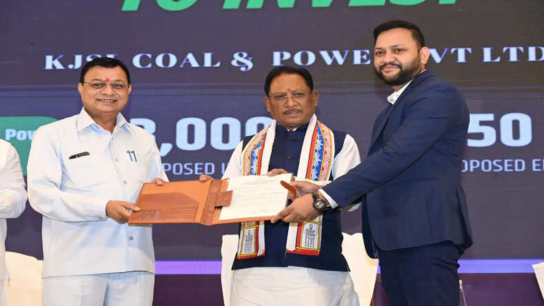 CG News: उद्योग और श्रम विभाग के आपसी समन्वय से संवर रहा है - छत्तीसगढ़