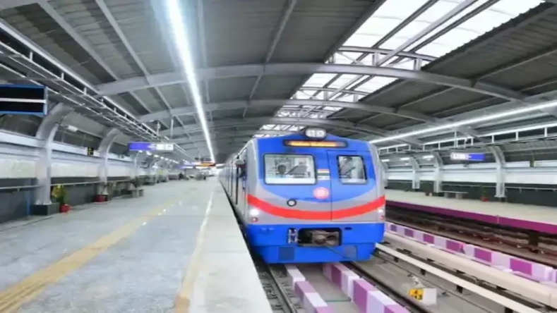 Kolkata: रेल मंत्री अश्विनी वैष्णव ने बहुप्रतीक्षित जोका-तरतला मेट्रो का किया उद्घाटन 