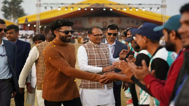 MP News:&nbsp;&nbsp;&lsquo;मामा&rsquo; का संकल्प-खेलेंगे भी, पढ़ेंगे भी, आगे बढ़ेंगे भी - शिवराज सिंह चौहान