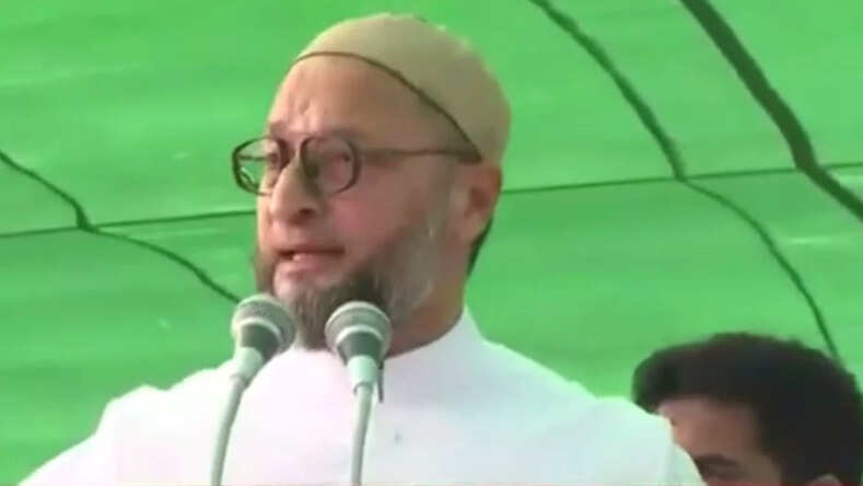 UP: बाराबंकी में बोले AIMIM के राष्ट्रीय अध्यक्ष ओवैसी- CAA और NRC वापस नहीं लिया तो यूपी में बना देंगे दूसरा शाहीन बाग