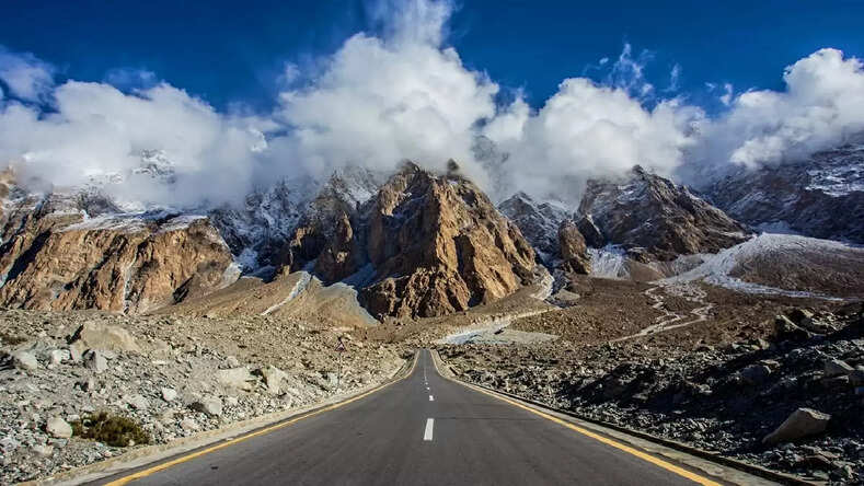 देश में पहली बार तैयार हुई स्टील स्लैग रोड, जानिए
