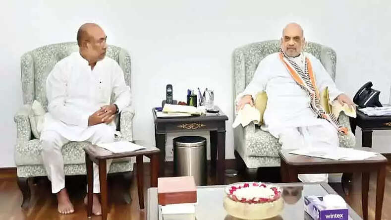 केंद्रीय गृह मंत्री अमित शाह से मिले हिंसा प्रभावित मणिपुर के सीएम एन बीरेन सिंह