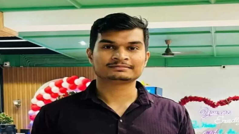 Umaria News: कछौहां के अभिनव व शिवम पटेल का दिल्ली पुलिस में एस.आई. पद पर चयन