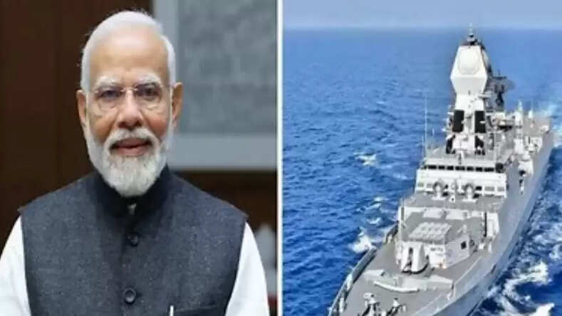 प्रधानमंत्री नरेन्द्र मोदी ने भारतीय नौसेना में शामिल किये आईएनएस सूरत, आईएनएस नीलगिरि और आईएनएस वाघशीर