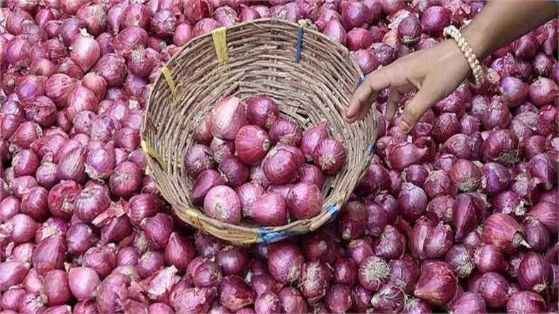दिवाली से पहले एक बार फिर से अचानक प्याज की कीमत में भारी वृद्धि