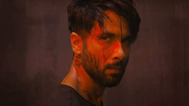 Farzi Trailer Out: शाहिद कपूर की पहली वेबसीरीज 'फर्जी' का ट्रेलर रिलीज, शानदार डायलॉग्स, एक्टिंग ने जीता दिल
