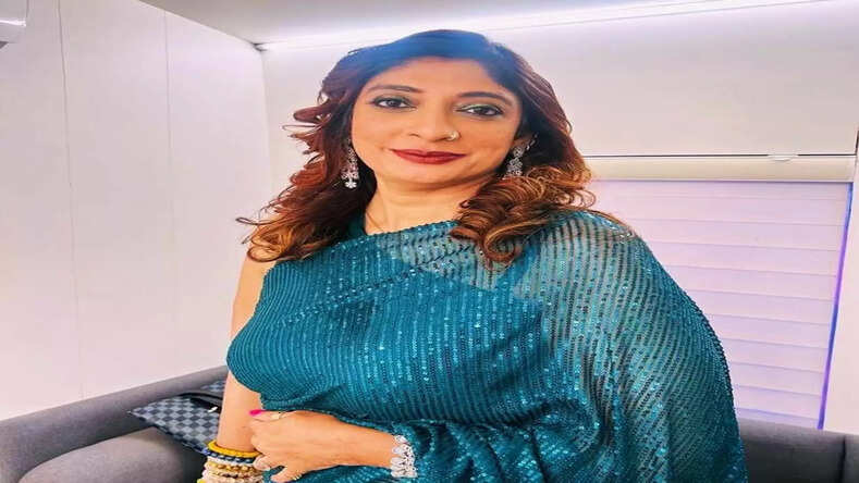Jigna Vora shares her journey into the world of astrology and tarot card reading