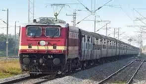 बिहार के यात्रियों के लिए मुसीबत बना कोहरा, कई ट्रेनें रद्द फरवरी तक