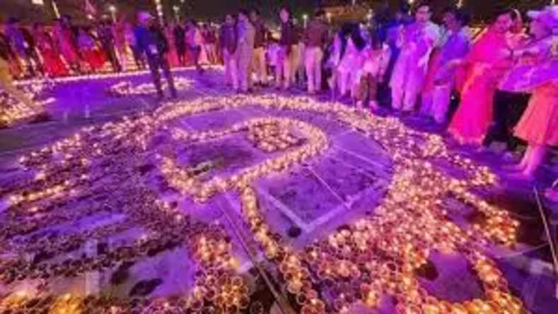 लाखों दीपों की रौशनी से जगमगाई महाकाल नगरी, महाशिवरात्रि पर बना नया विश्व रिकॉर्ड