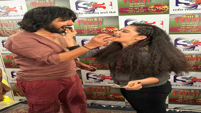 Celebrating 200 Episodes of Kaisa Hain Yeh Rishta Anjana Beloved Leader of 7:00 PM Slot