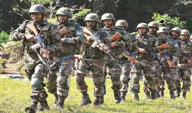 भारत के पास है दुनिया की चौथी ताकतवर सेना