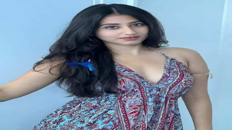 Actress Mazel Vyas speaks about her experience of working with two stalwarts Suneil Shetty, Jackie Shroff in her next - Hunter 2