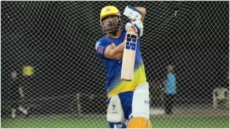 चेन्‍नई सुपरकिंग्‍स के सामने नई मुसीबत सलामी बल्लेबाज फॉफ डुप्‍लेसिस को लगी चोट 
