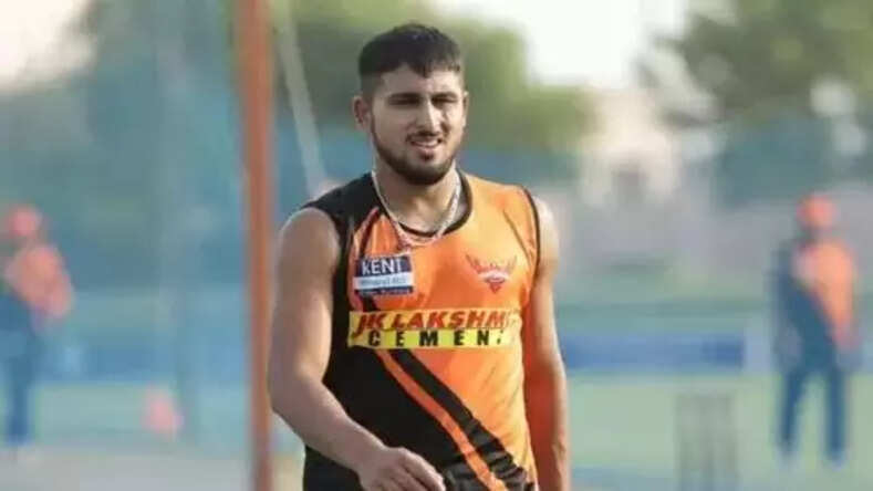 IPL 2021: SRH में जम्मू कश्मीर के इस गेंदबाज को मिली टीम में जगह