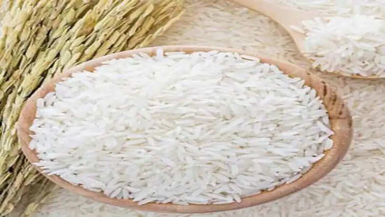महंगाई की मार चावल के दाम नियंत्रण नहीं कर रही सरकार