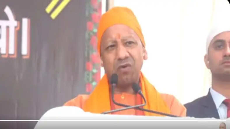 गुरु गोबिंद सिंह जी का जीवन हम सभी को सत्य, सेवा और त्याग के मार्ग पर चलने की प्रेरणा देता है : मुख्यमंत्री योगी आदित्यनाथ