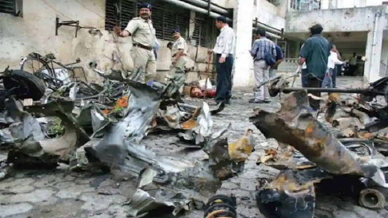 Ahmedabad&nbsp;सीरियल बम ब्लास्ट Case में कोर्ट बड़ा फैसला, 38 दोषियों को फांसी की सजा
