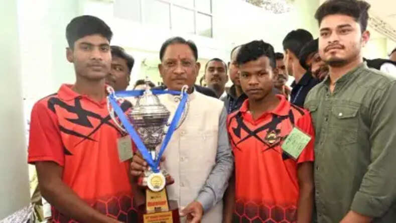 CM विष्णु देव ने जूनियर सॉफ्ट बाल प्रतियोगिता में छत्तीसगढ़ की टीम के बेहतर प्रदर्शन के लिए दी बधाई